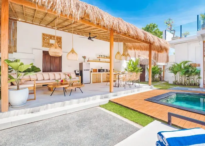 Belize - Lush 4bdr Rooftop Terrace * Canggu