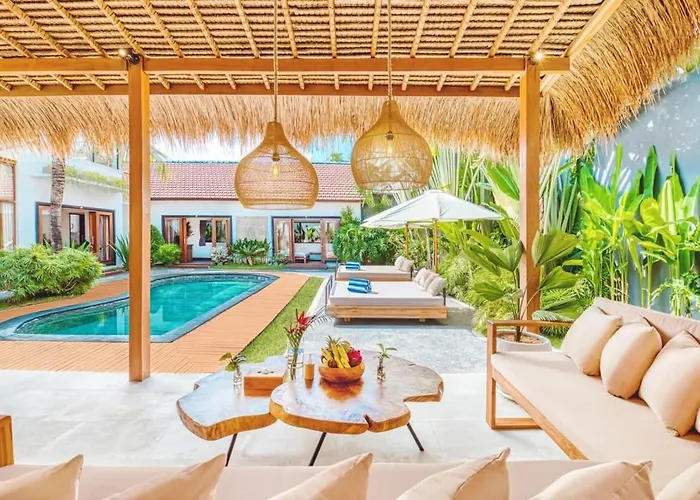 Belize - Lush 4bdr Rooftop Terrace Canggu