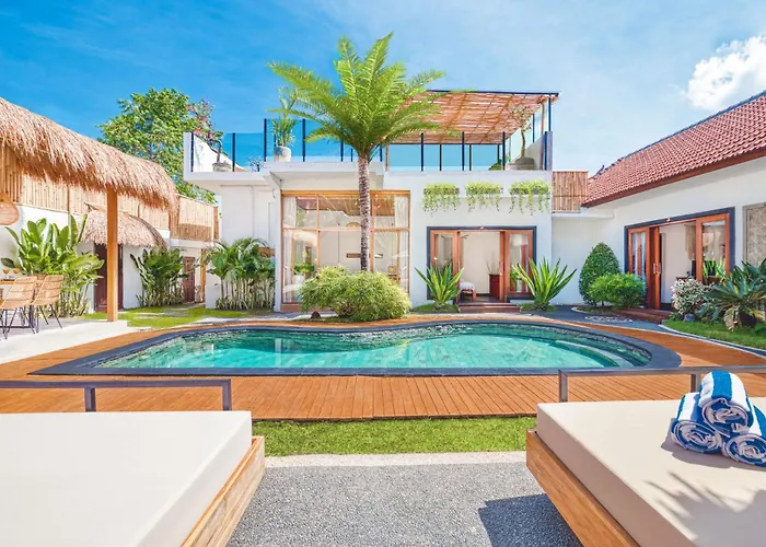 Belize - Lush 4bdr Rooftop Terrace * Canggu
